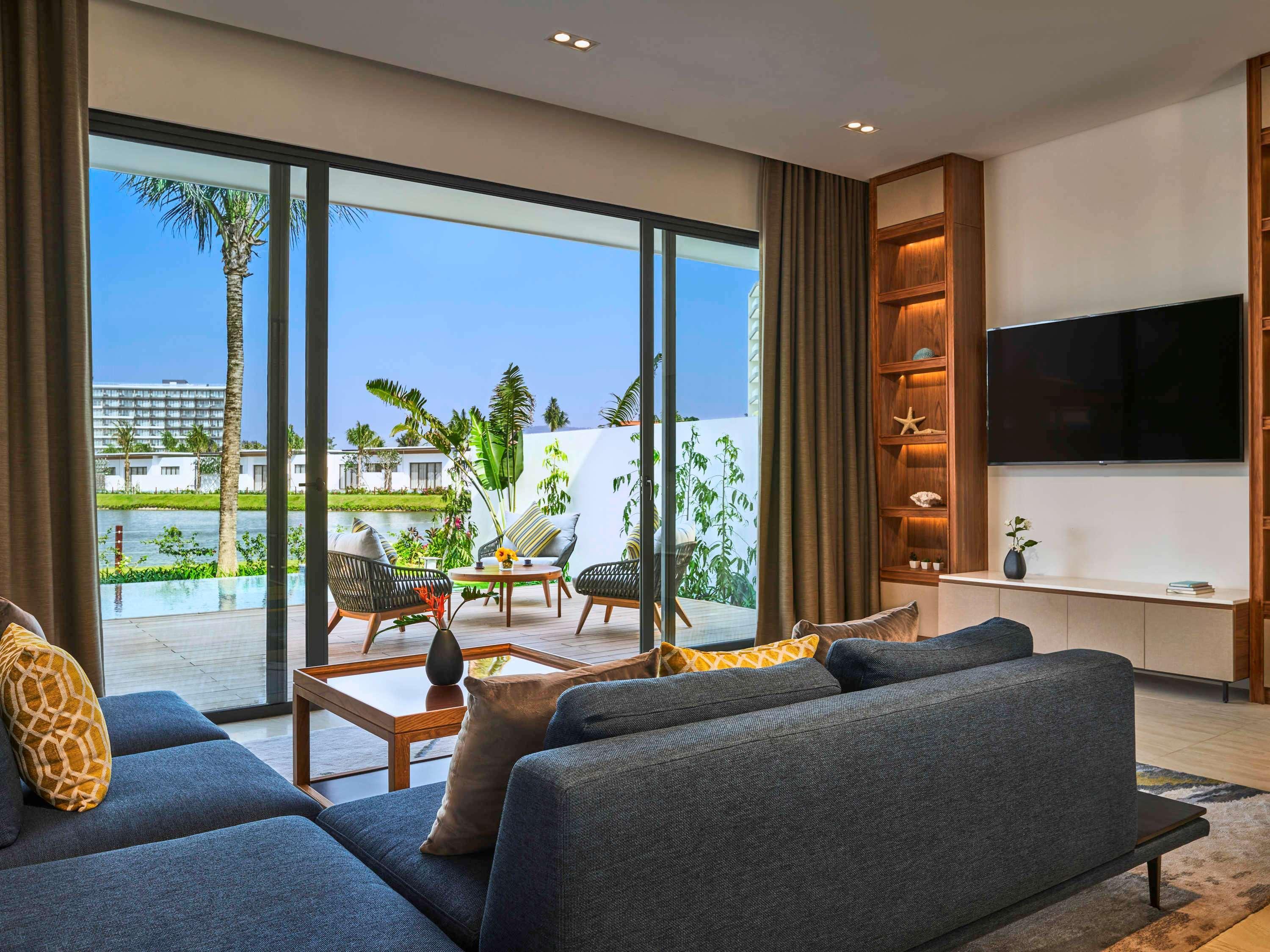 Moevenpick Villas & Residences דואונג דונג מראה חיצוני תמונה A living room at the hotel