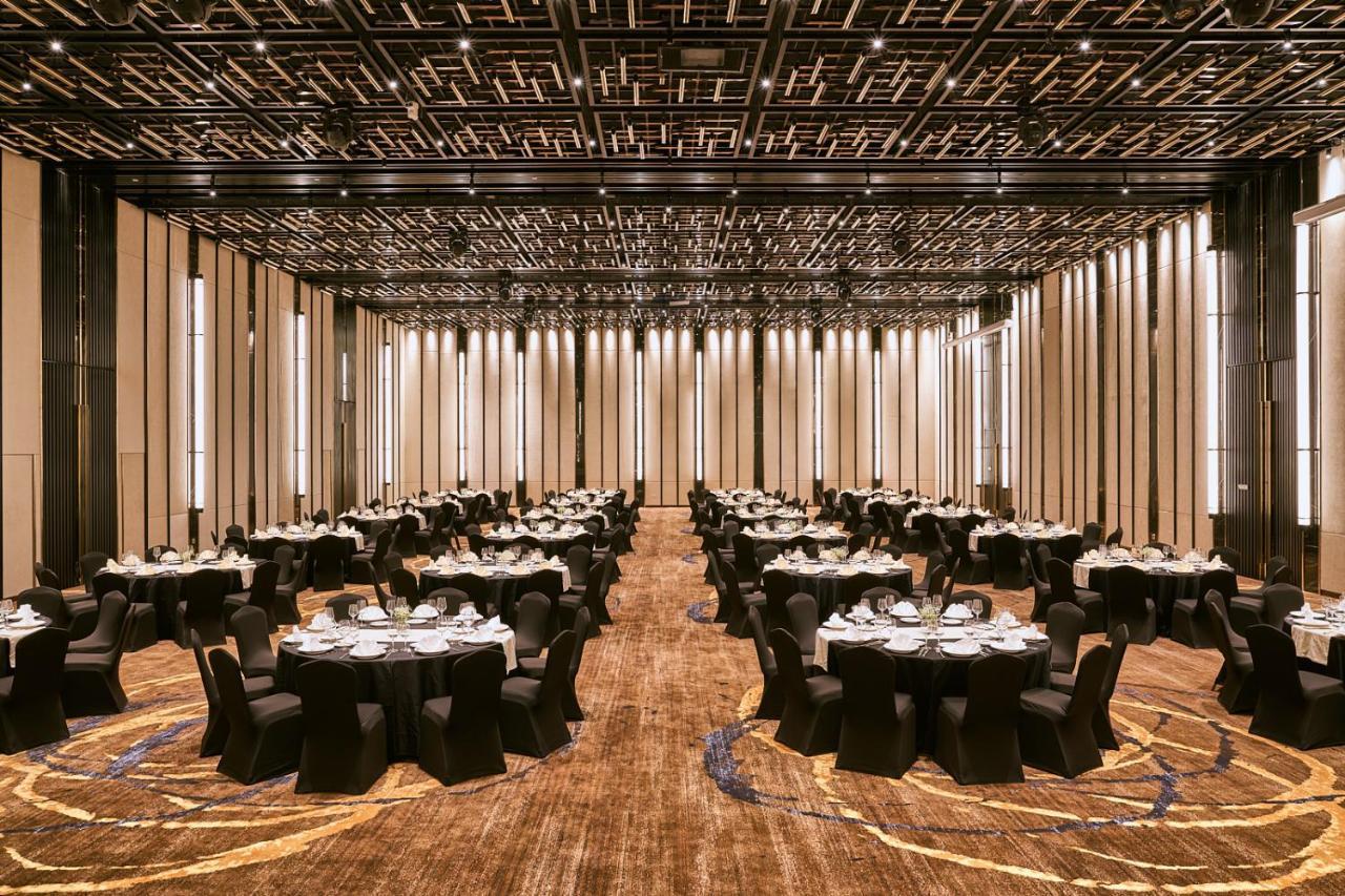 Moevenpick Villas & Residences דואונג דונג מראה חיצוני תמונה The Grand Ballroom